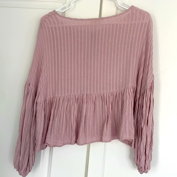 Pink blouse - Picture 2 of 3